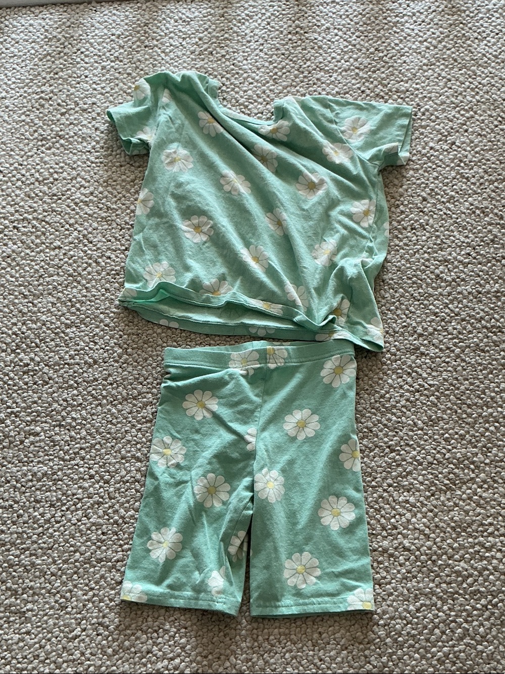 Old Navy Mint Green Daisy Short Sleeve matching set